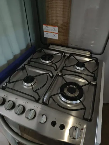 Fogao de Embutir com Forno Electrolux 56TBE GRILL