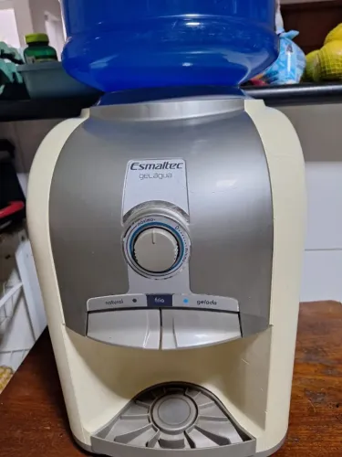 Bebedouro de agua 