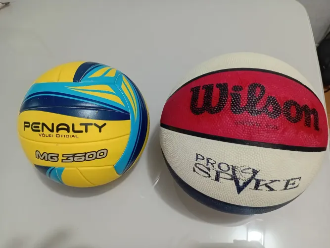 Bolas basquete e vôlei 