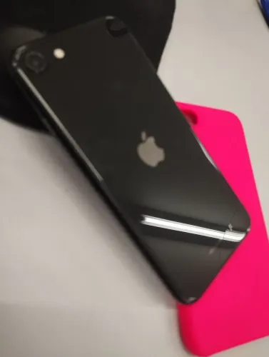 iPhone SE