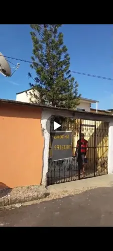 Disponível  casa em Manaus  ou troco com mais uma volta..150 mil