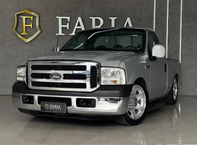 Ford F-250 XLT 4.2 TB Diesel 2005