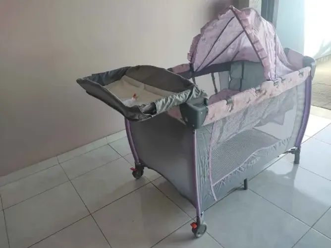 Berço Plus Cercado Desmontável Vira Chiqueirinho Baby Style Cor Borboleta