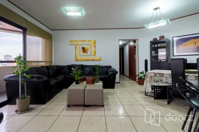 Imóvel na Coronel Cabrita com 4 dormitórios e 135m²