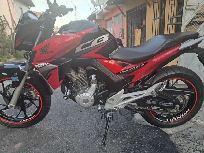 Vendo cb Twister 250