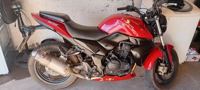 A moto está no meu nome 26 pago so transferir