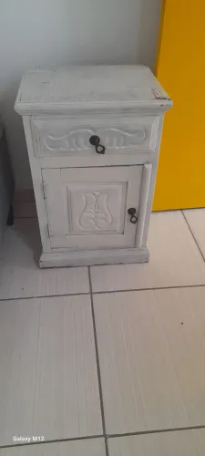 Mesa de cabeceira