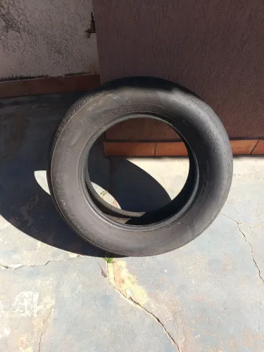 Pneu 215/65/16