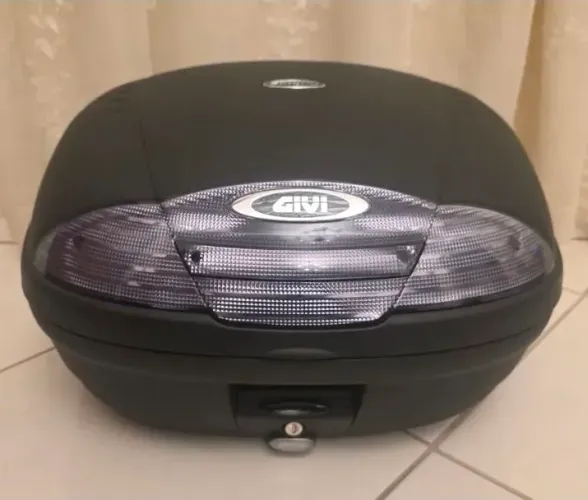 Baú / Bauleto / Top Case Givi Fumê Monolock E45