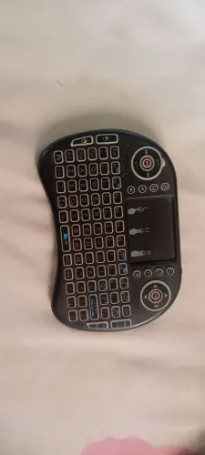 Vende-se se esse mini teclado pra quem busca praticidade e comodidade....