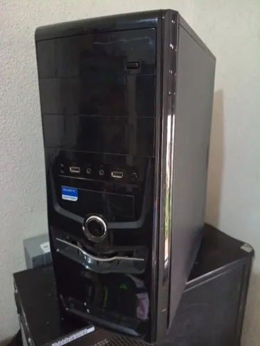 PC  FX 6300 Memória 8GB HD Sata 500GB Placa de Vídeo Geforce 210