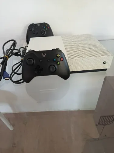 Xbox One s