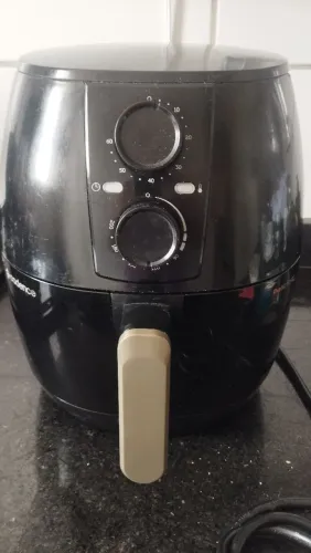 Vende se Air Fryer
