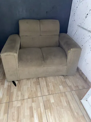 Sofá 2 lugares