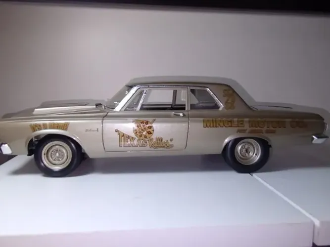 Plymouth Belvedere HW 61 1/18