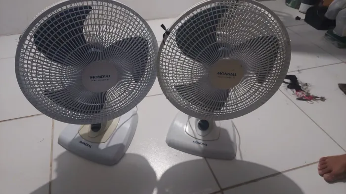 2 ventiladores 40 cm mondial funcionando aceito cartao