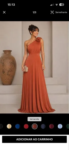 Vestido de festa na cor terracota