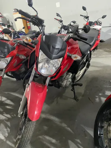 Honda fan 2023 160cc shalom veículos