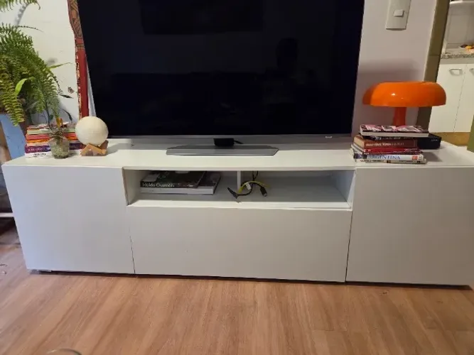 Rack de sala branco