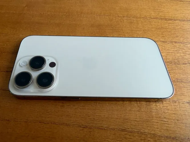 iPhone 14 Pro 128GB Branco em Excelente Estado