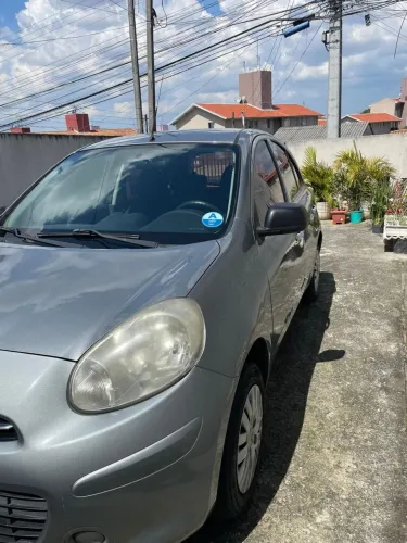 Nissan March 1.0 16V Flex Fuel 5P 2013