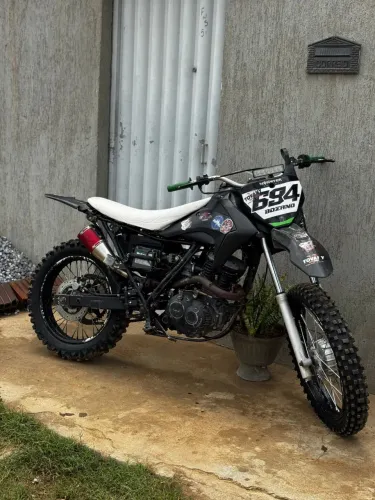 Moto de trilha