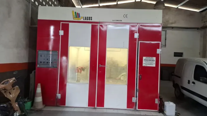 Vendo cabine de pintura automotiva.