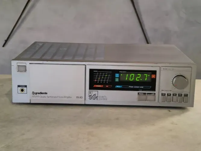Receiver Gradiente DS-20 Som Antigo Rádio Vintage HiFi LP Vinil Vitrola