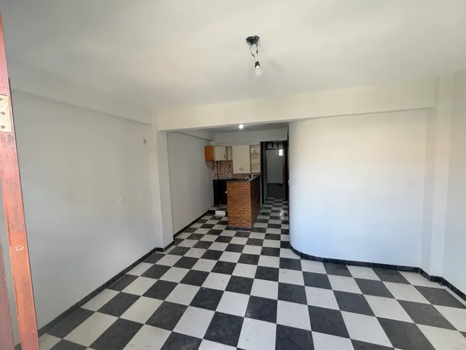 Alugo apartamento 2/4 no centro de Irecê