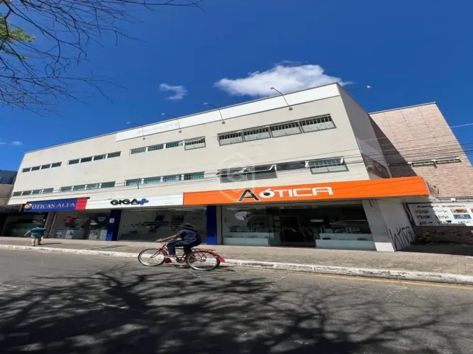 SALA COMERCIAL EM PRÉDIO NA AV JOSÉ FRANCISCO DE ALMEIDA NETO - ITARARÉ