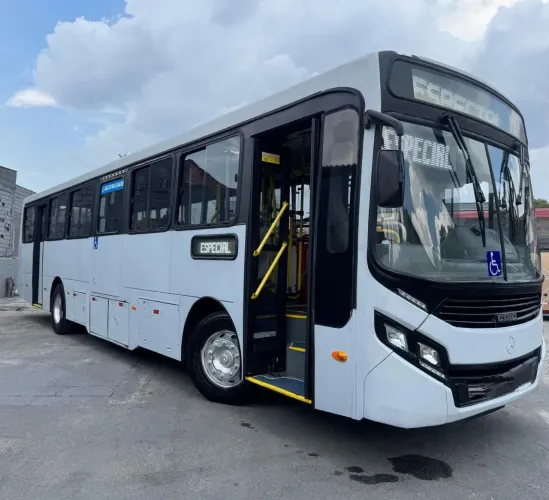 10 Mercedes 1721 Caio 2019/2020