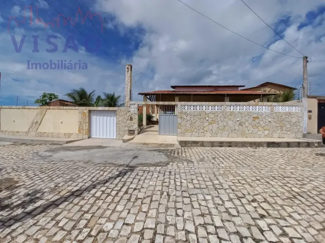Casa em Tibau com 234m², 2 quartos, 1 suíte e 1 banheiro à venda por R$ 550 mil