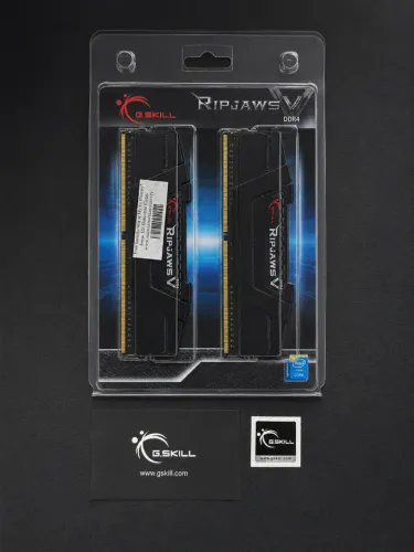 Memória RAM G.Skill Ripjaws V 16GB 2x8GB DDR4 3200MHz CL16