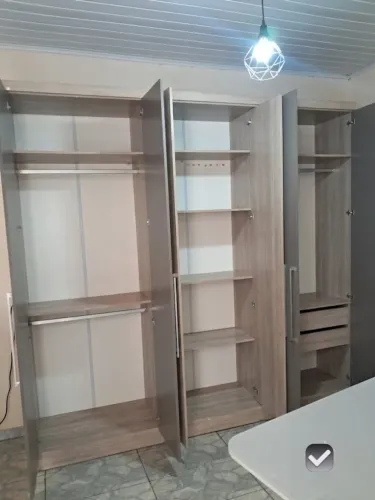 Guarda roupa 6 porta