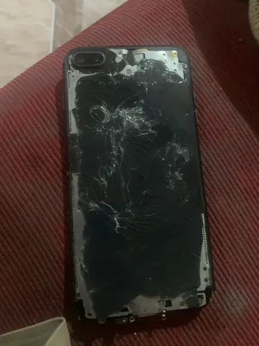 iPhone 8 Plus