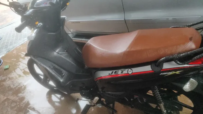 Vendo moto jet 125 completa shyneray