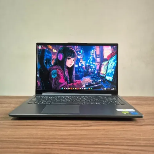 Notebook Gamer Lenovo (RTX 4050 + DDR5 + 01 TB SSD) c/ Garantia - Avalio trocas !!!