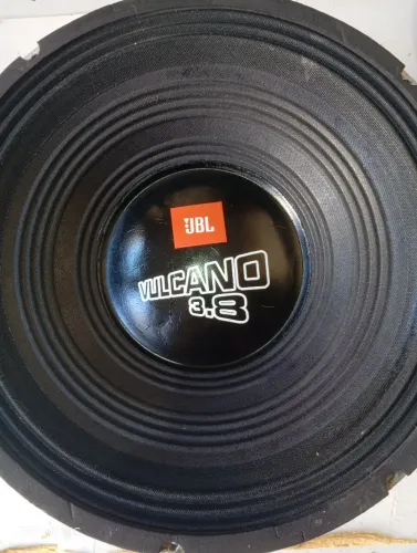 Vulcano 3.8 de 15 polegadas