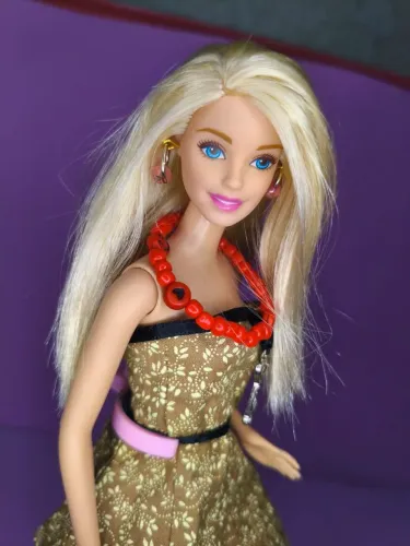 Boneca barbie Básica da Chave