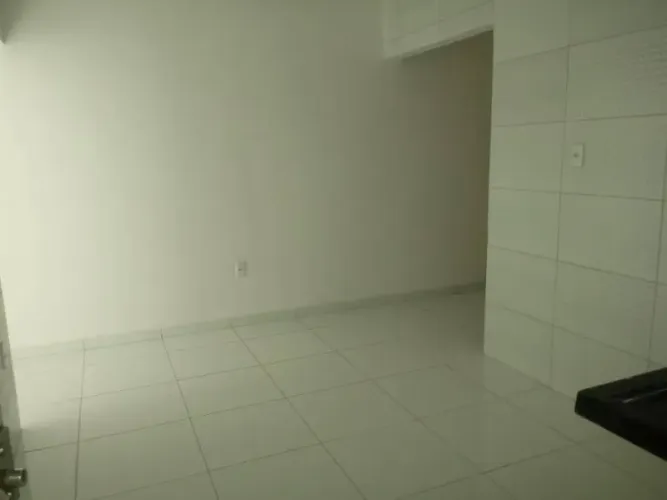 Casa 68m² com Terreno 120m² | Feira de Santana-BA | Jardim Cruzeiro | Oportunidade - Próx.