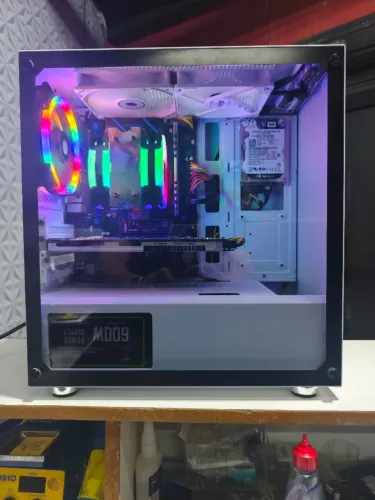 PC Gamer / Trabalho Xeon E5-2680 v4 | 16GB RAM | SSD NVMe | Quadro FX 3800