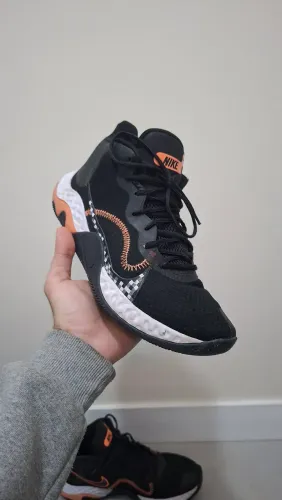 Tênis Nike Renew Elevate- TAM 41