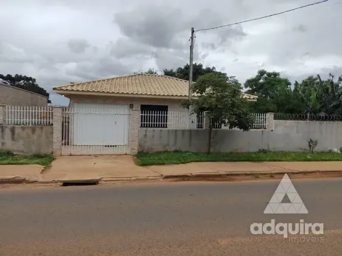 Casa à venda 2 Quartos, 2 Vagas, 245 m², Chapada