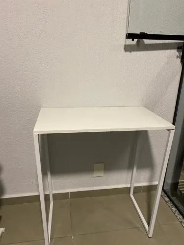 Escrivaninha simples