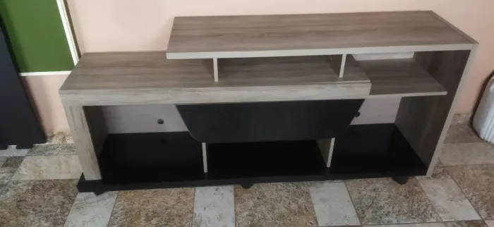 Rack para TV uma gaveta