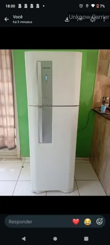 geladeira Electrolux Frost Free fucinando perfeitamente bem conservada