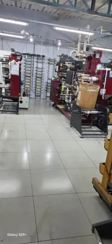 Vende se Galpão c/ Mesanino