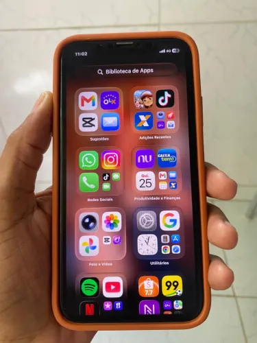 VENDO IPHONE 11 SEMI NOVO 