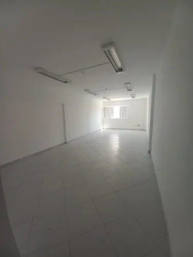 Sala comercial em Cavaleiros, Macaé/RJ