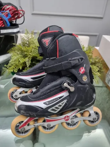 Patins Traxart Inline Jet - Rodas 84mm ABEC-7 = R$200,00